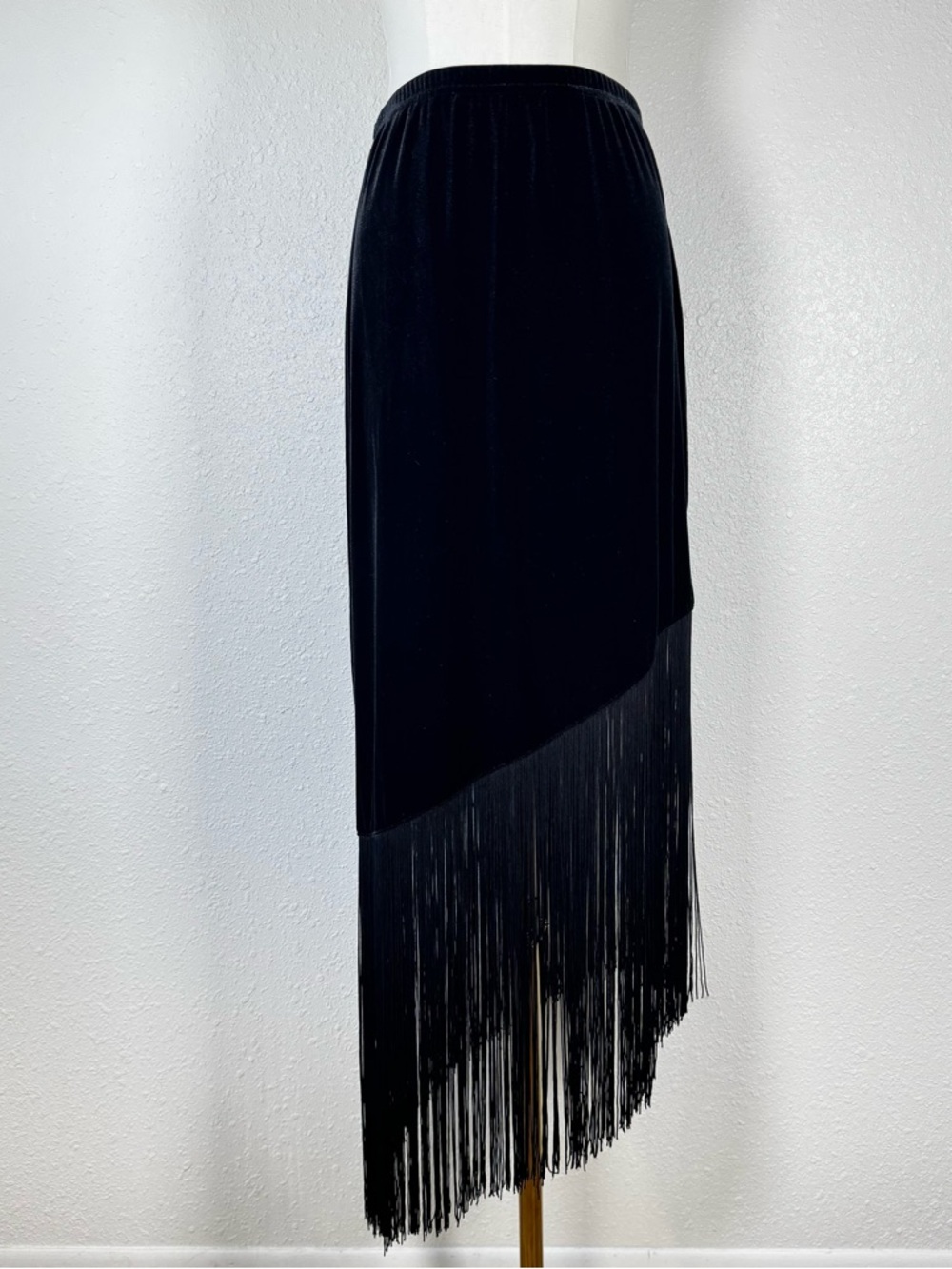 VTG Y2K black Velvet Fringe Skirt Asymmetrical Gothic witchy Whimsigoth